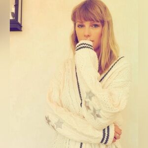 Taylor Swift Folklore Cardigan! Like New Condition, size small